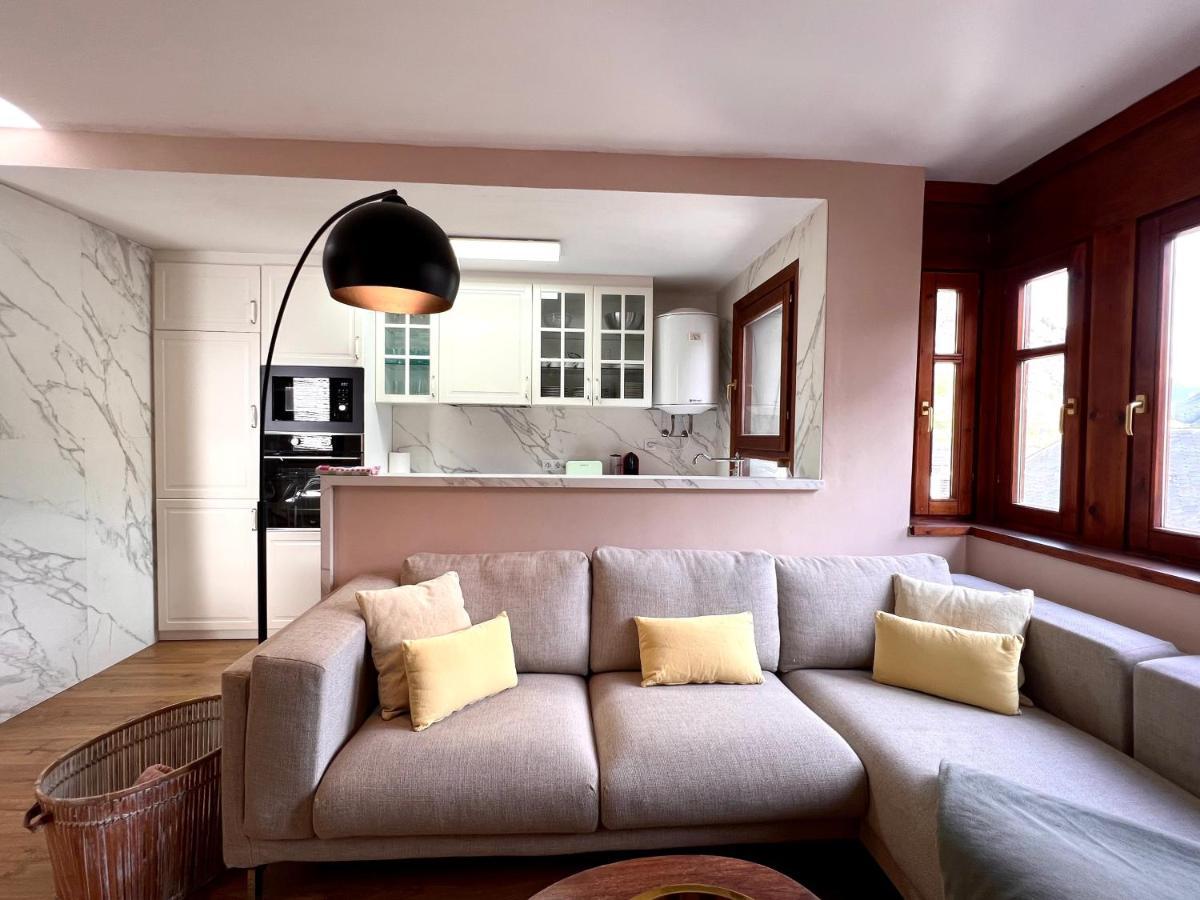 Duplex La Roca - L'Amfitriona Διαμέρισμα Espot Εξωτερικό φωτογραφία